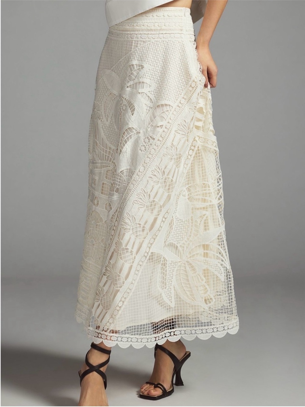 Farm Rio Guipure Maxi Skirt lace size Medium NWT - Picture 3 of 16